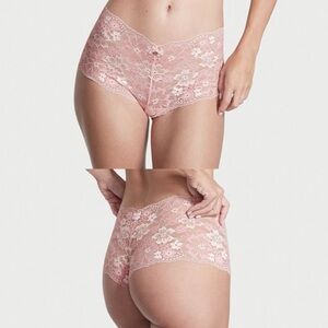 VS incredible lace shorty panty size XL NEW